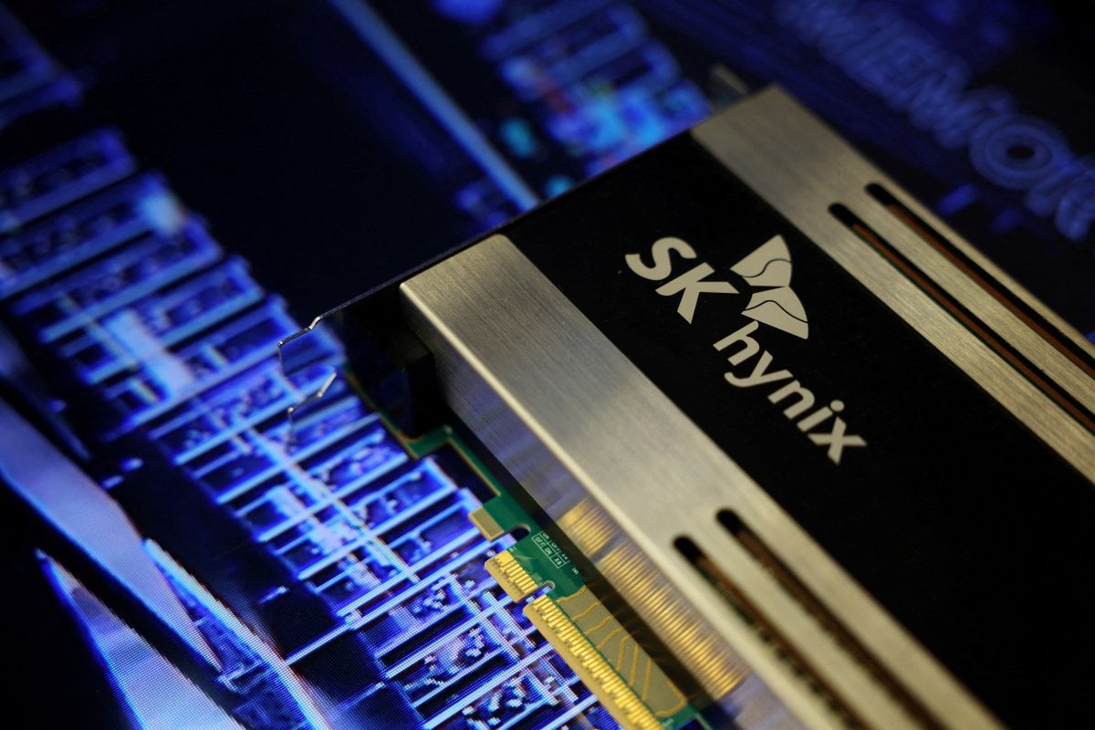 SK Hynix se prepara para estreia nos EUA em teste para avaliar interesse pelo mercado de IA Por Reuters