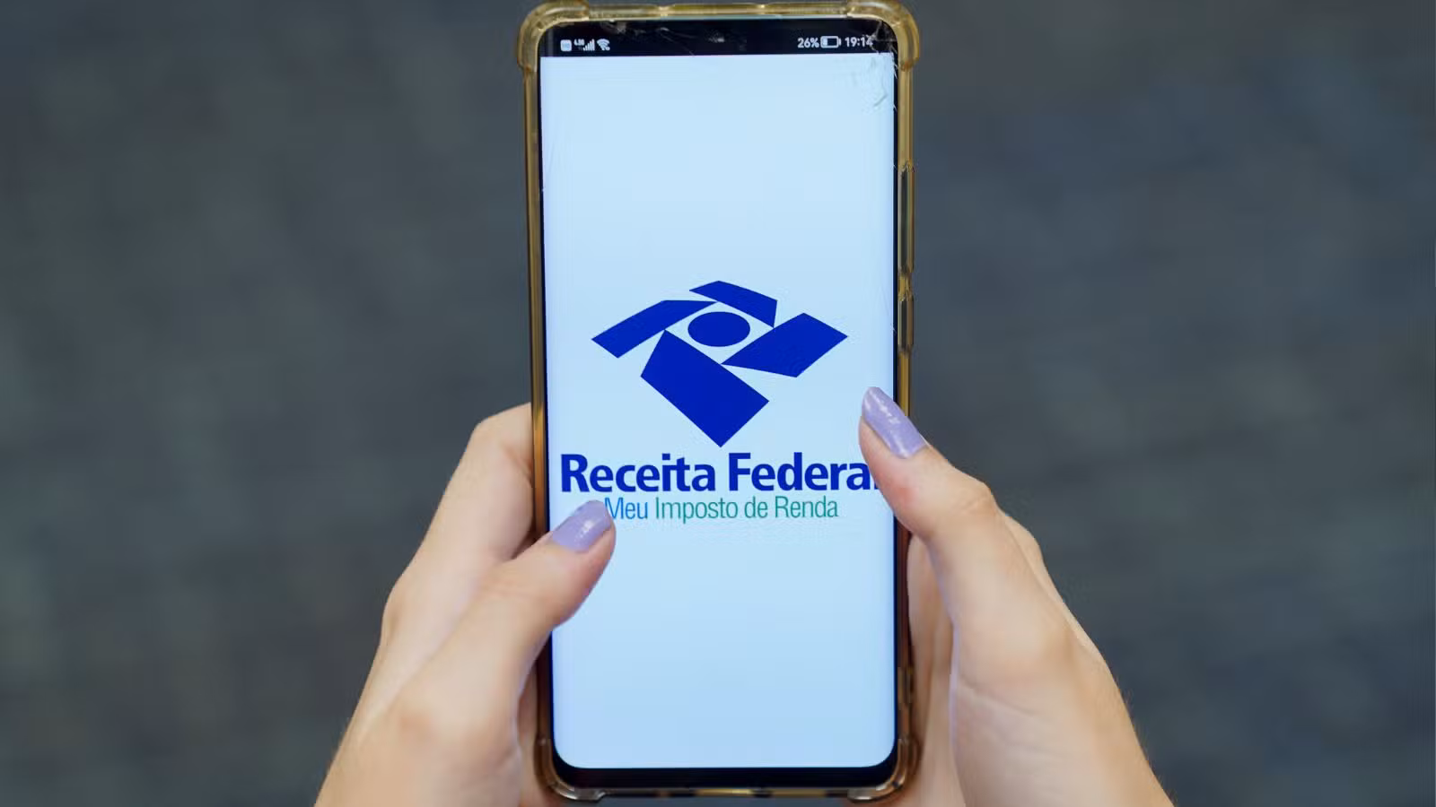 Receita devolve recorde de R$ 41 bi, mas 500 mil caem na malha fina