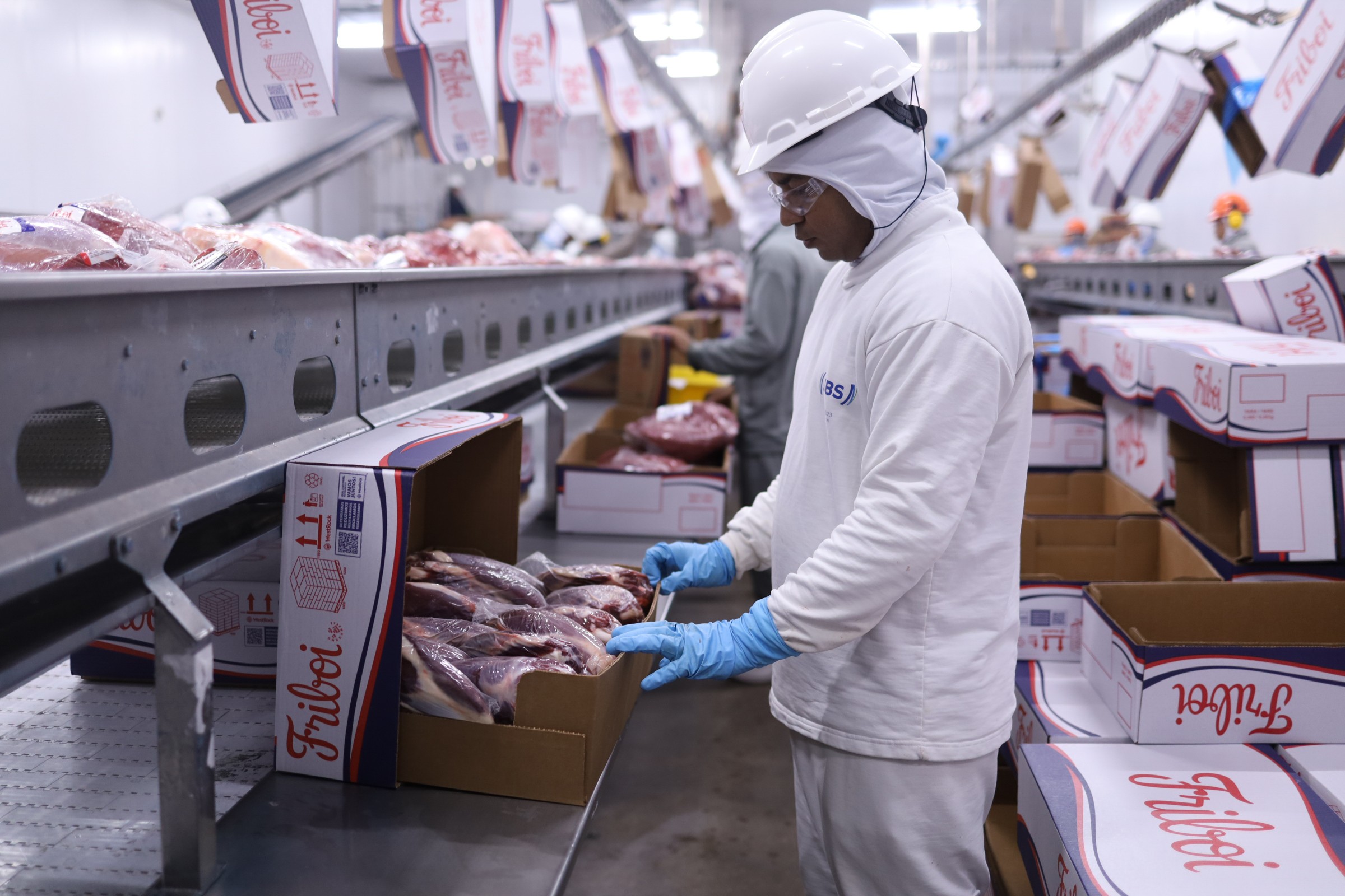 Carne não fica mais barata: entenda por que o mercado não reflete a cota esgotada