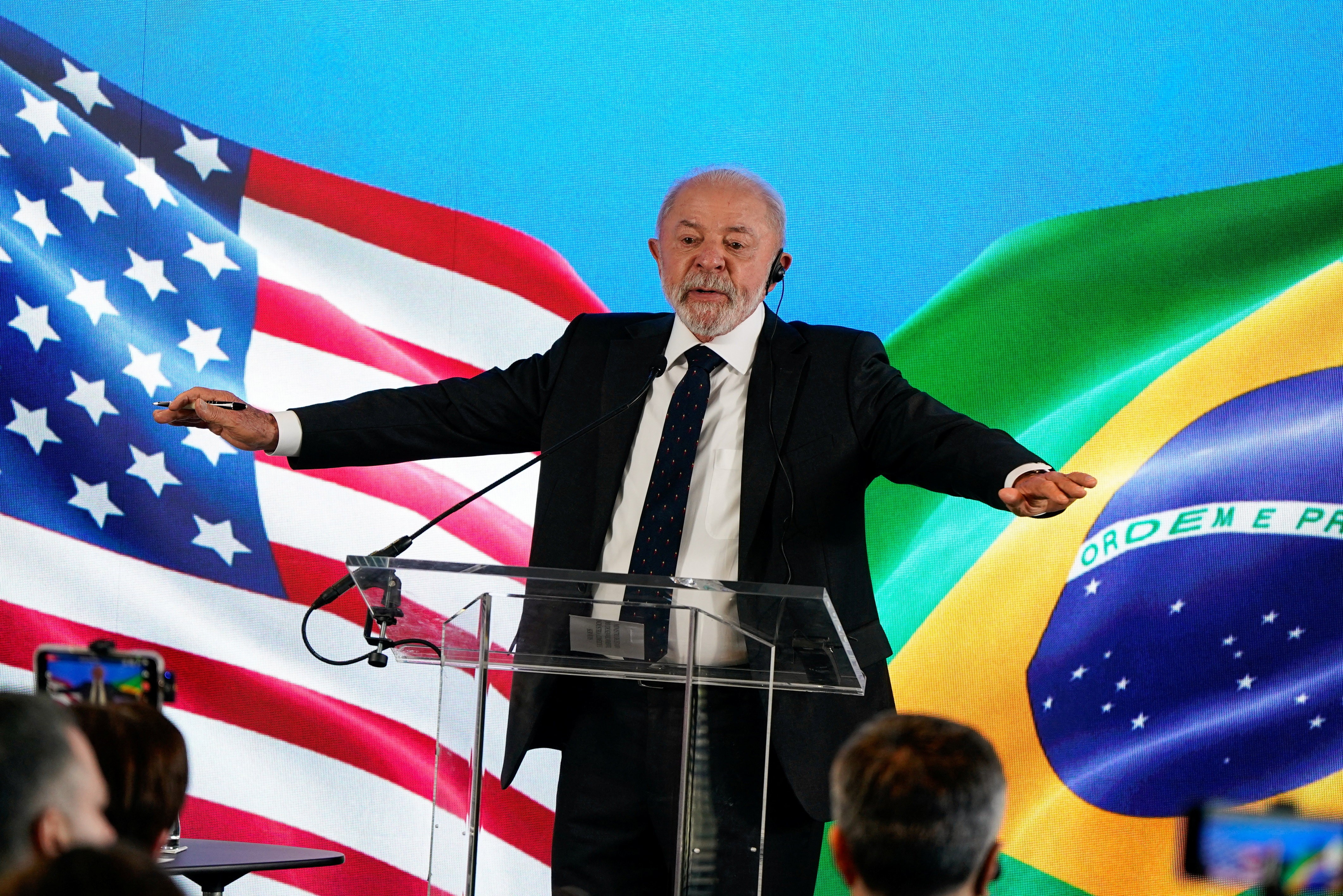 Brasil ativa reciprocidade contra tarifas de Trump; primeiro teste de força