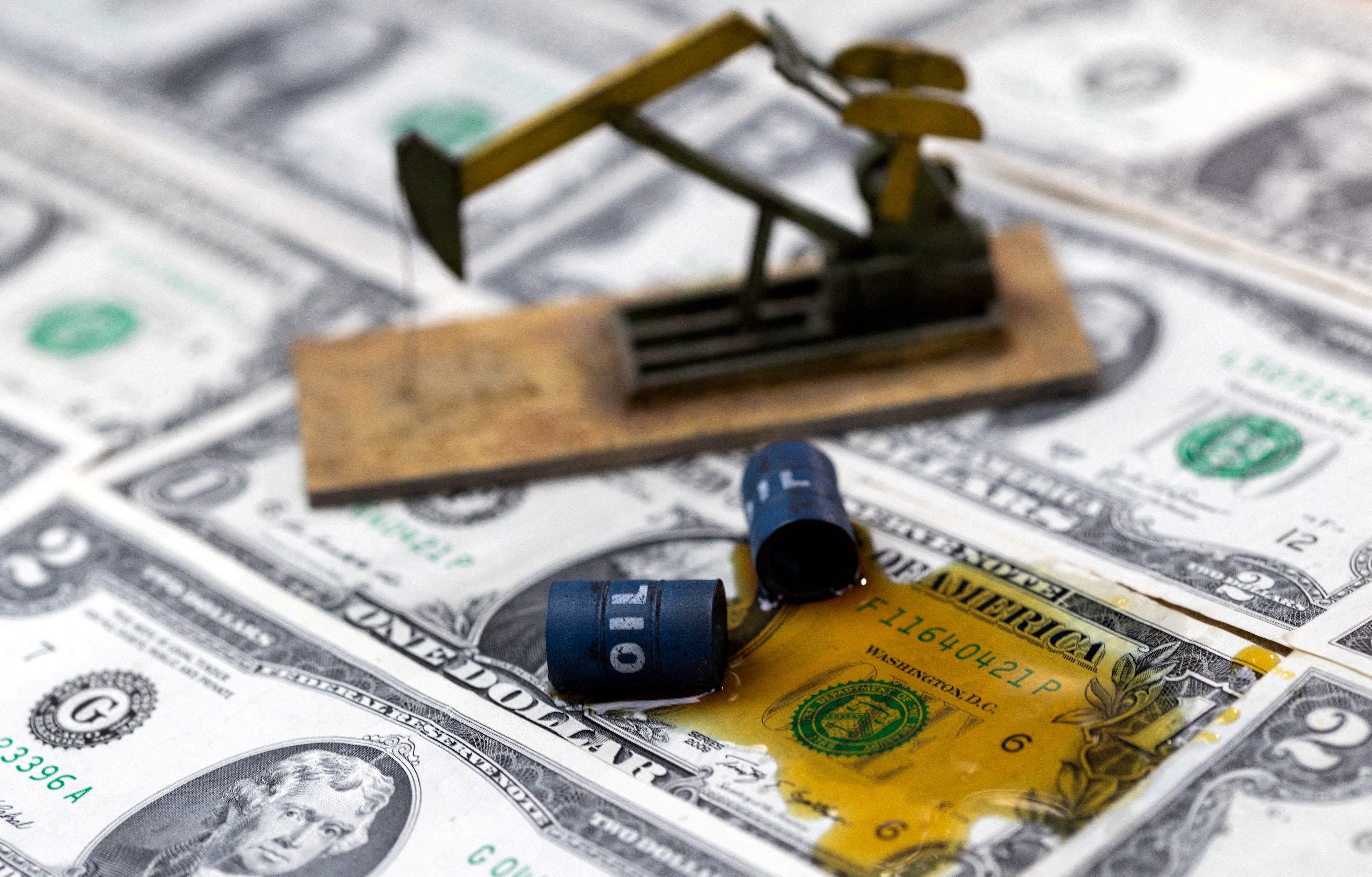 Petróleo dispara acima de US$ 95 em novo round de tensão EUA-Irã