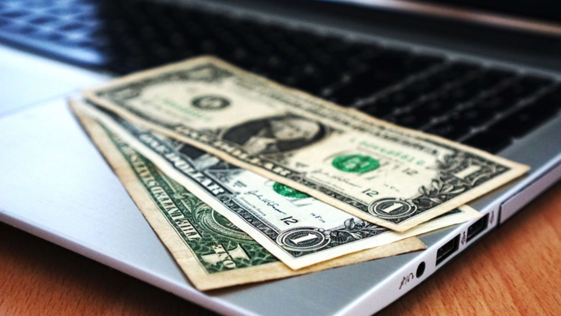 Fintechs de câmbio captam R$ 212 mi para disputar transações internacionais